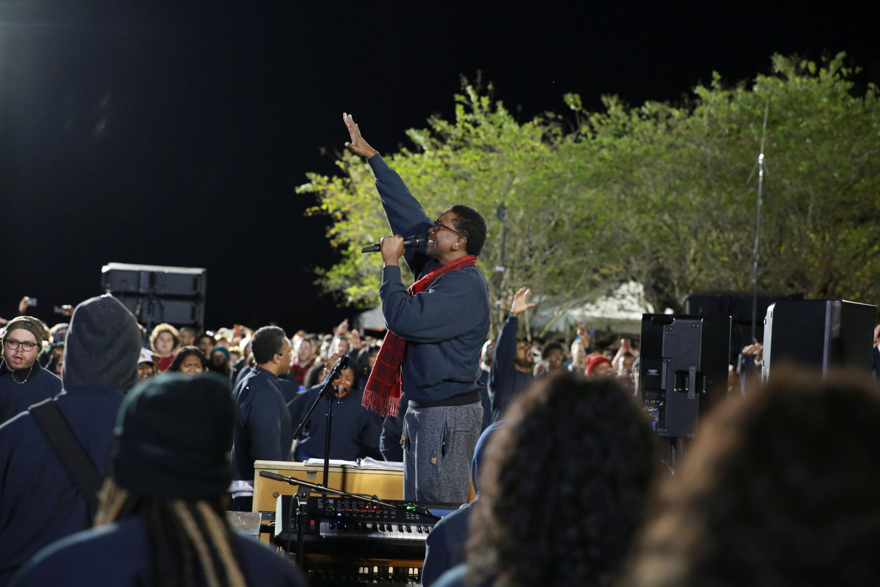 BR.kanye.110219.007.jpg